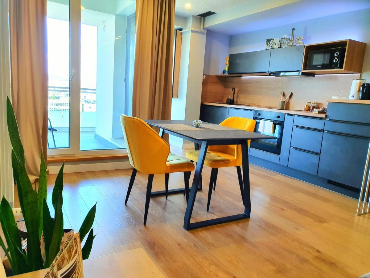 Eriss Studio Suite - Ozone Building Apartment 克卢日-纳波卡 外观 照片